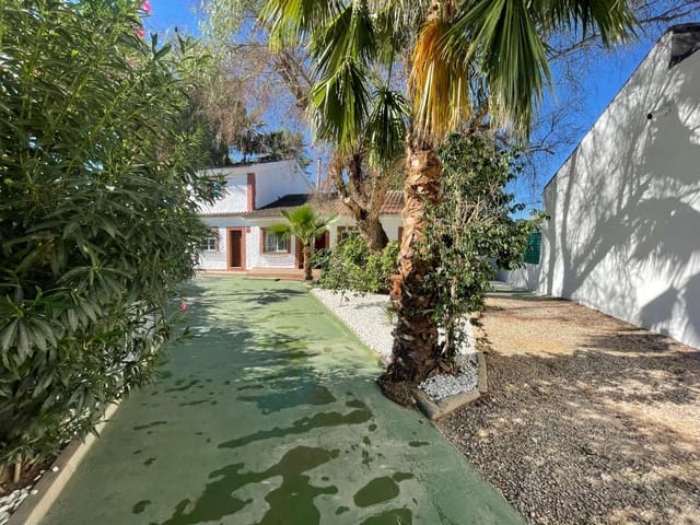 5 soveværelse Villa til salg i Orihuela med swimmingpool - € 390.000 (Ref: 8564580)