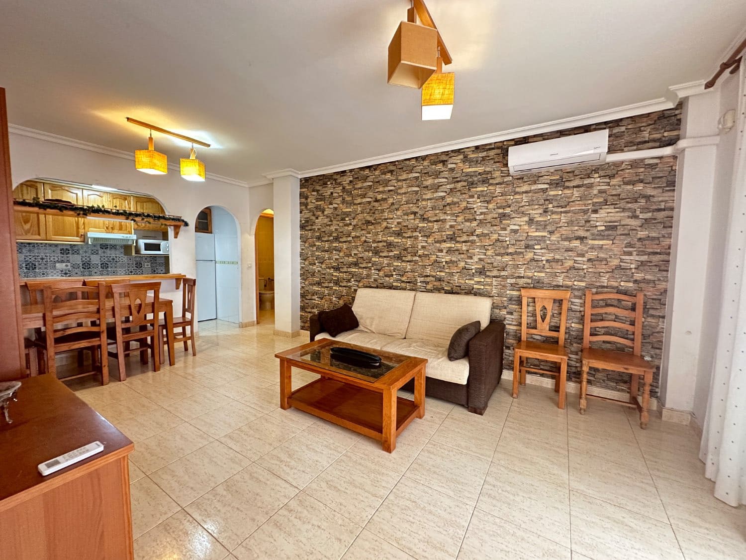 2 makuuhuone Ranta-asunto myytävänä paikassa Orihuela mukana uima-altaan - 179 900 € (Ref: 8597194)