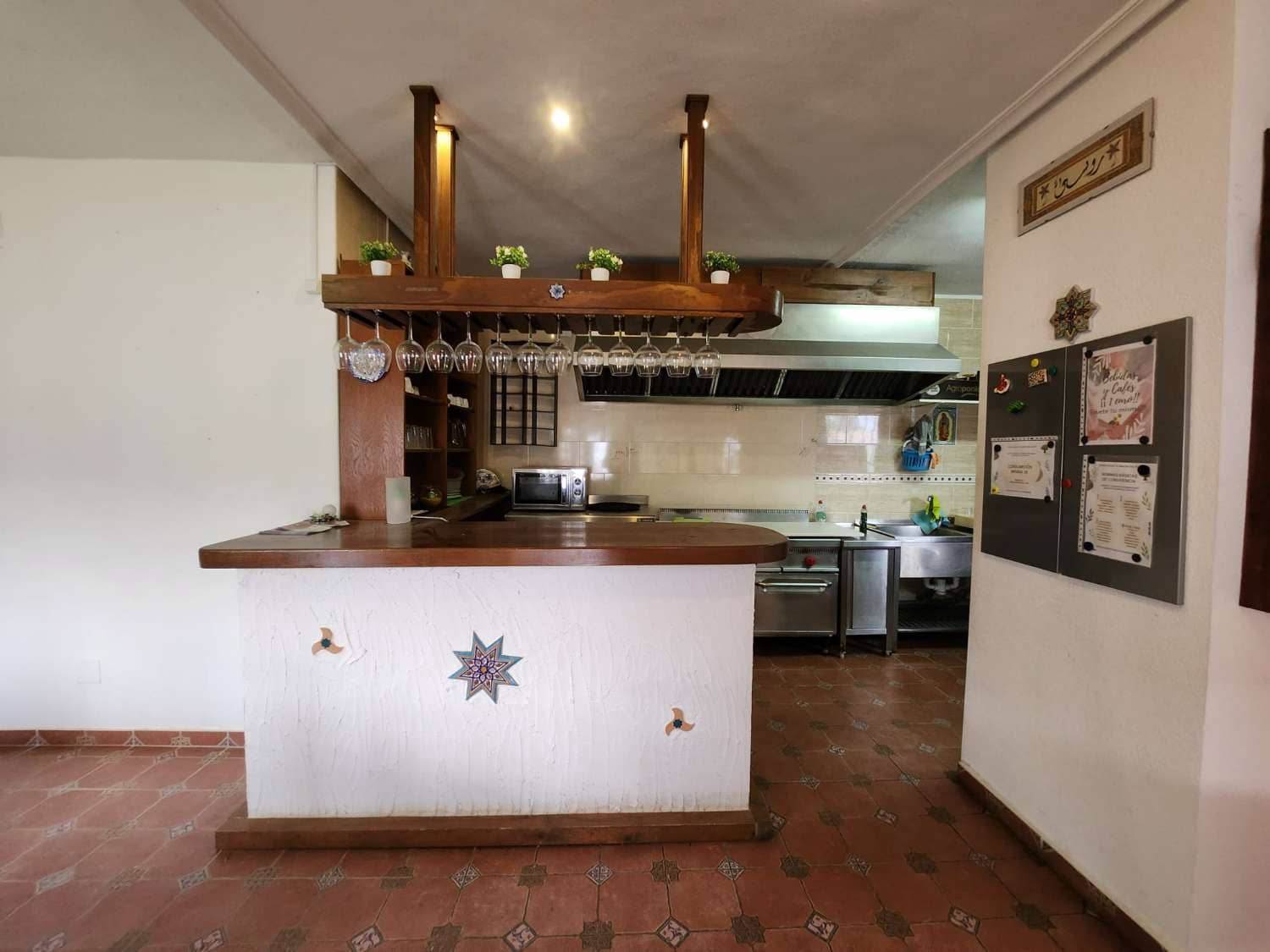 Erhverv til salg i Orihuela med garage - € 240.000 (Ref: 8603398)