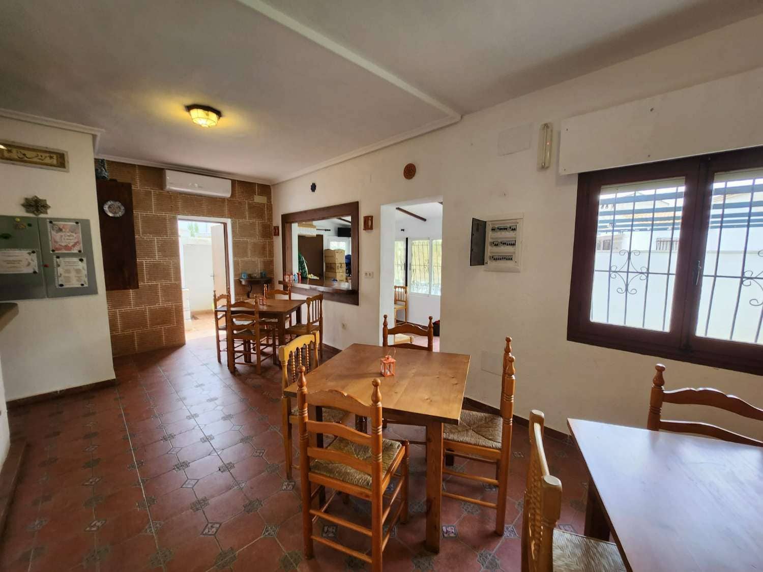 Erhverv til salg i Orihuela med garage - € 240.000 (Ref: 8603398)