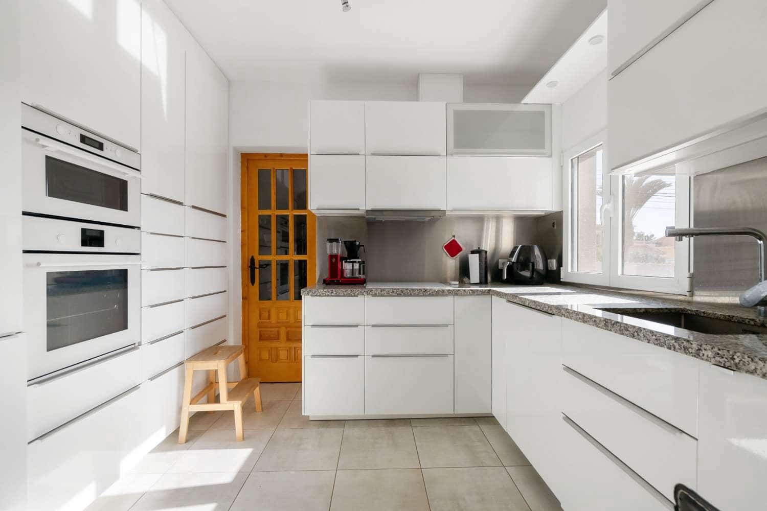 5 chambre Villa/Maison à vendre à Orihuela avec piscine garage - 595 000 € (Ref: 8652101)