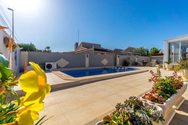 5 bedroom Villa for sale in La Florida, Orihuela with pool garage - € 595,000 (Ref: 8652101)