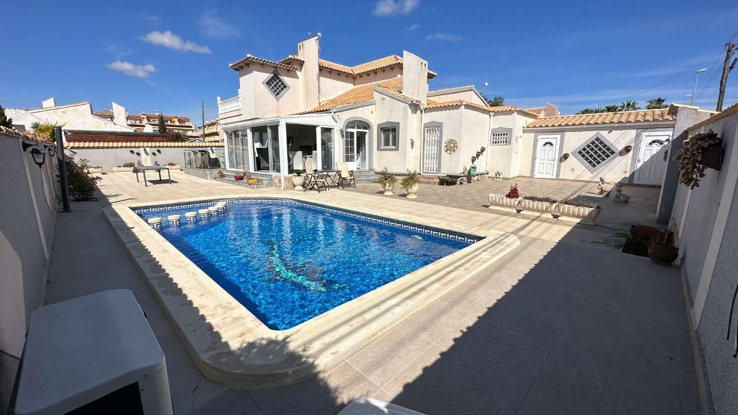 5 chambre Villa/Maison à vendre à Orihuela avec piscine garage - 595 000 € (Ref: 8652101)