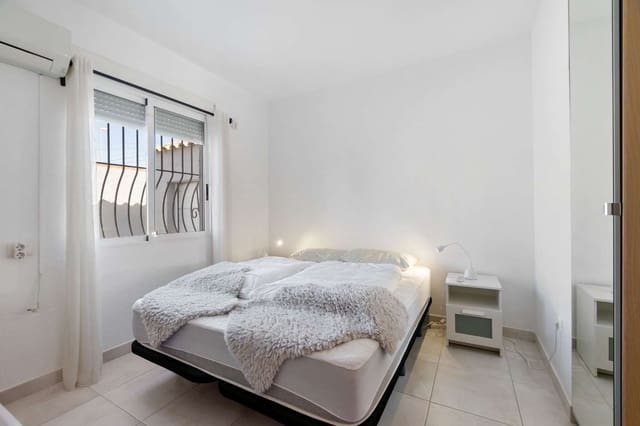 5 soveværelse Villa til salg i La Florida, Orihuela med swimmingpool garage - € 595.000 (Ref: 8652101)