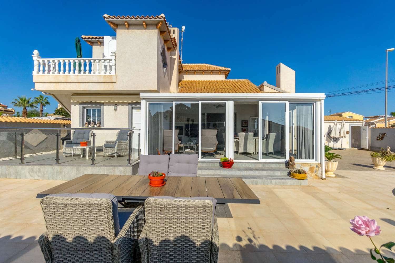 5 sovrum Villa till salu i Orihuela med pool garage - 595 000 € (Ref: 8652101)