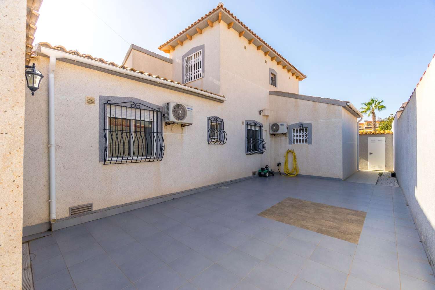 5 sovrum Villa till salu i Orihuela med pool garage - 595 000 € (Ref: 8652101)