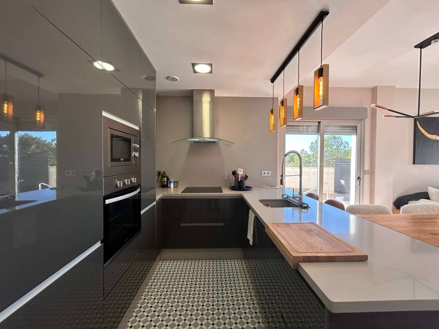 3 soveværelse Villa til salg i Orihuela med swimmingpool - € 419.000 (Ref: 8691103)