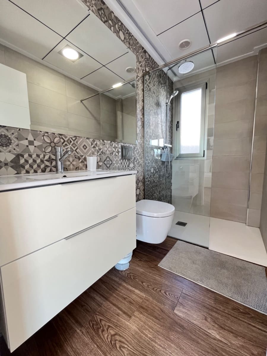 3 soveværelse Villa til salg i Orihuela med swimmingpool - € 419.000 (Ref: 8691103)