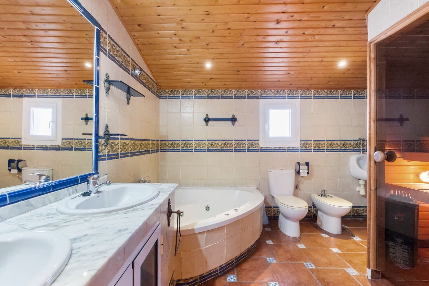 4 Zimmer Villa zu verkaufen in Orihuela mit Pool Garage - 439.000 € (Ref: 8697803)