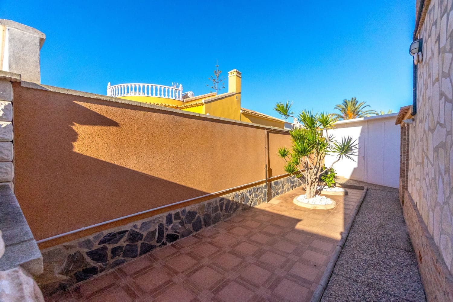 4 Zimmer Villa zu verkaufen in Orihuela mit Pool Garage - 439.000 € (Ref: 8697803)