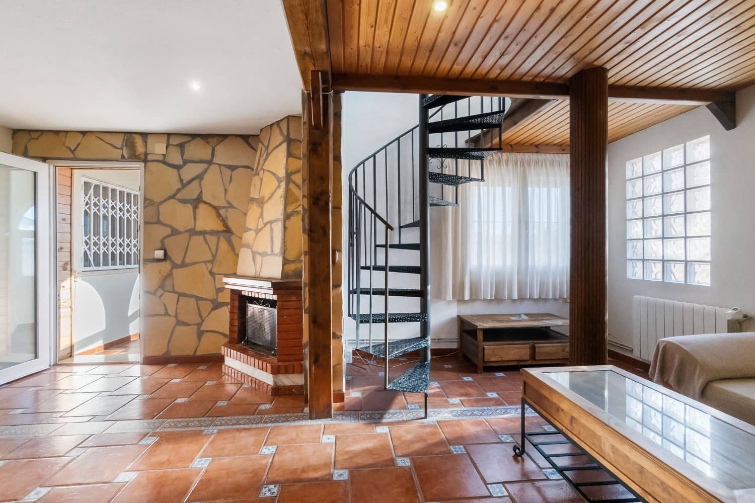 4 Zimmer Villa zu verkaufen in Orihuela mit Pool Garage - 439.000 € (Ref: 8697803)