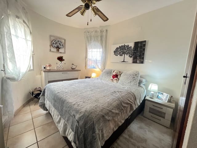 3 quarto Moradia para venda em Playa Flamenca, Orihuela - 215 000 € (Ref: 8754021)
