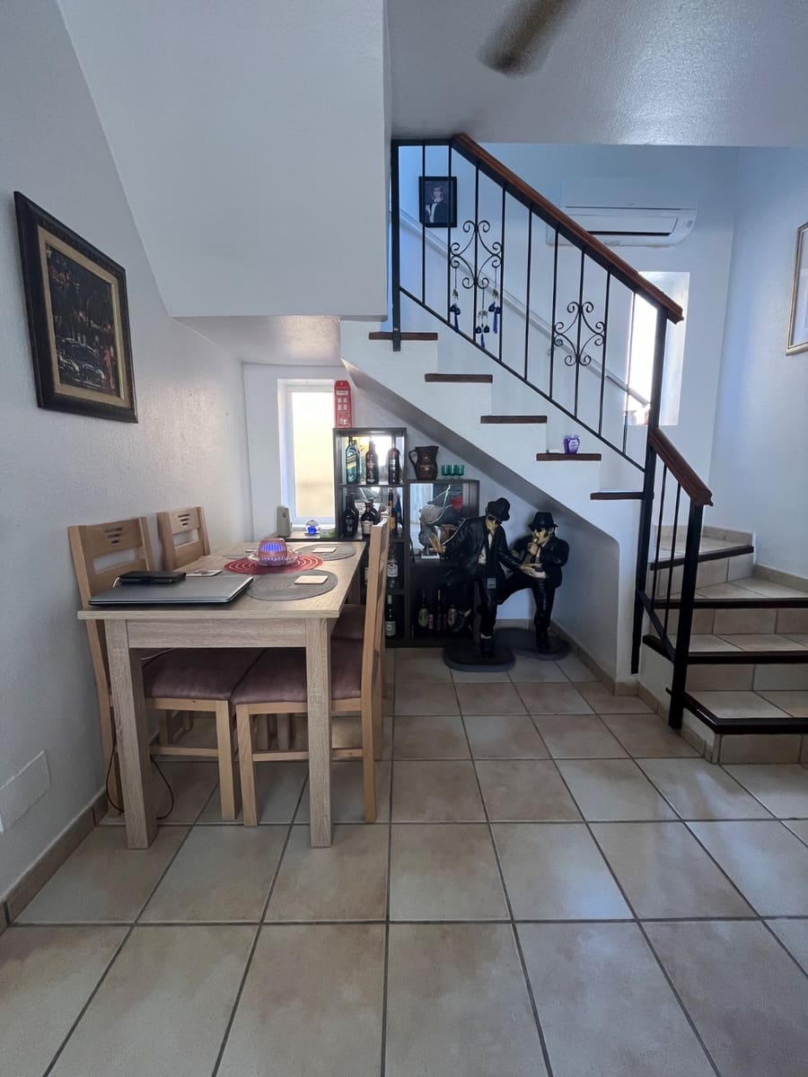 3 soveværelse Villa til salg i Orihuela Costa - € 215.000 (Ref: 8754021)