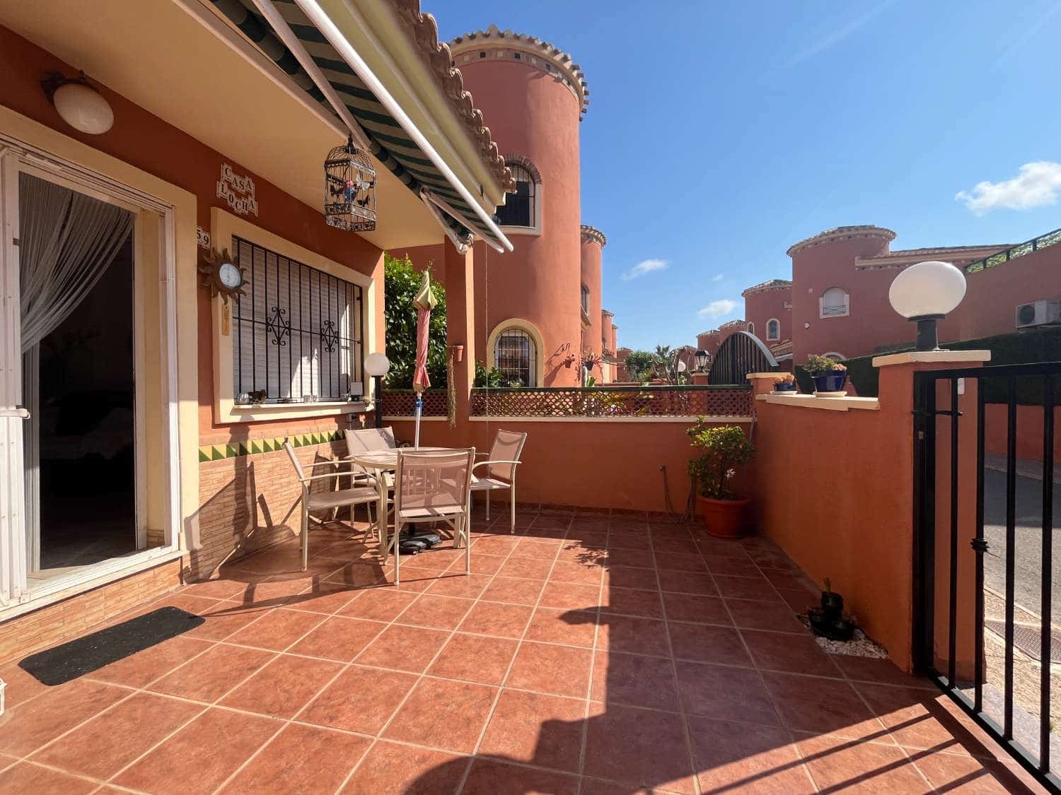3 slaapkamer Villa te koop in Orihuela Costa - € 215.000 (Ref: 8754021)