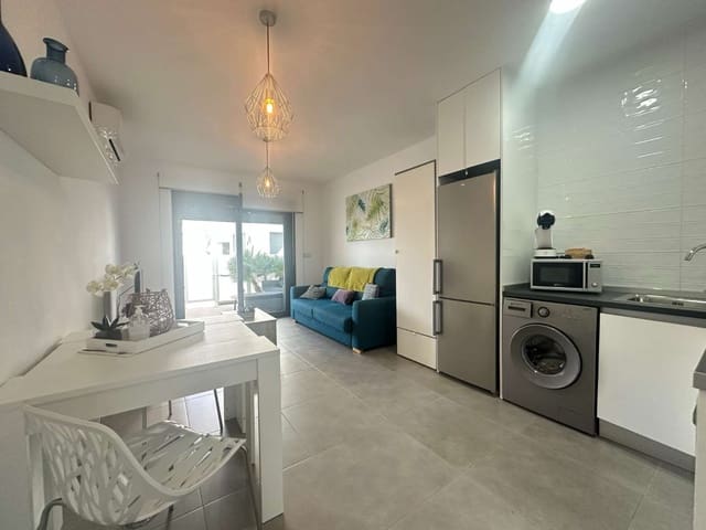 Studio til salgs i Pilar de la Horadada ciudad, Pilar de la Horadada med svømmebasseng - € 120 000 (Ref: 8755268)
