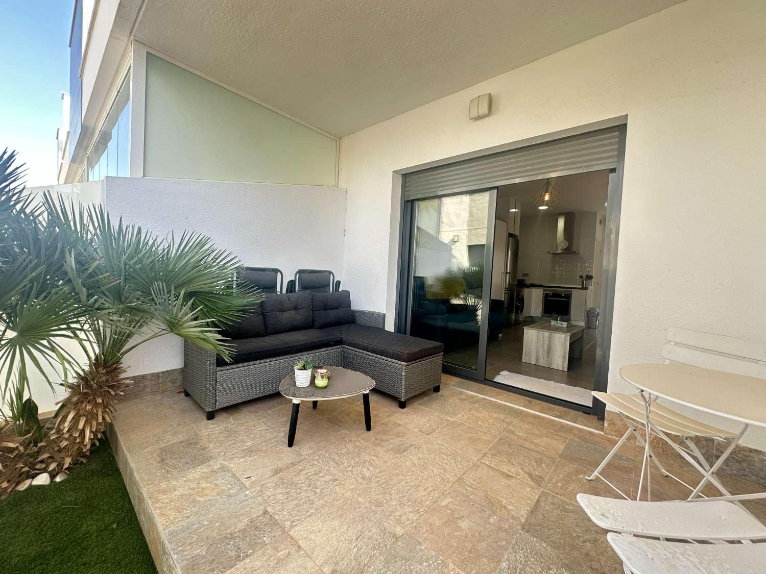 Studio til salg i Pilar de la Horadada med swimmingpool - € 120.000 (Ref: 8755268)