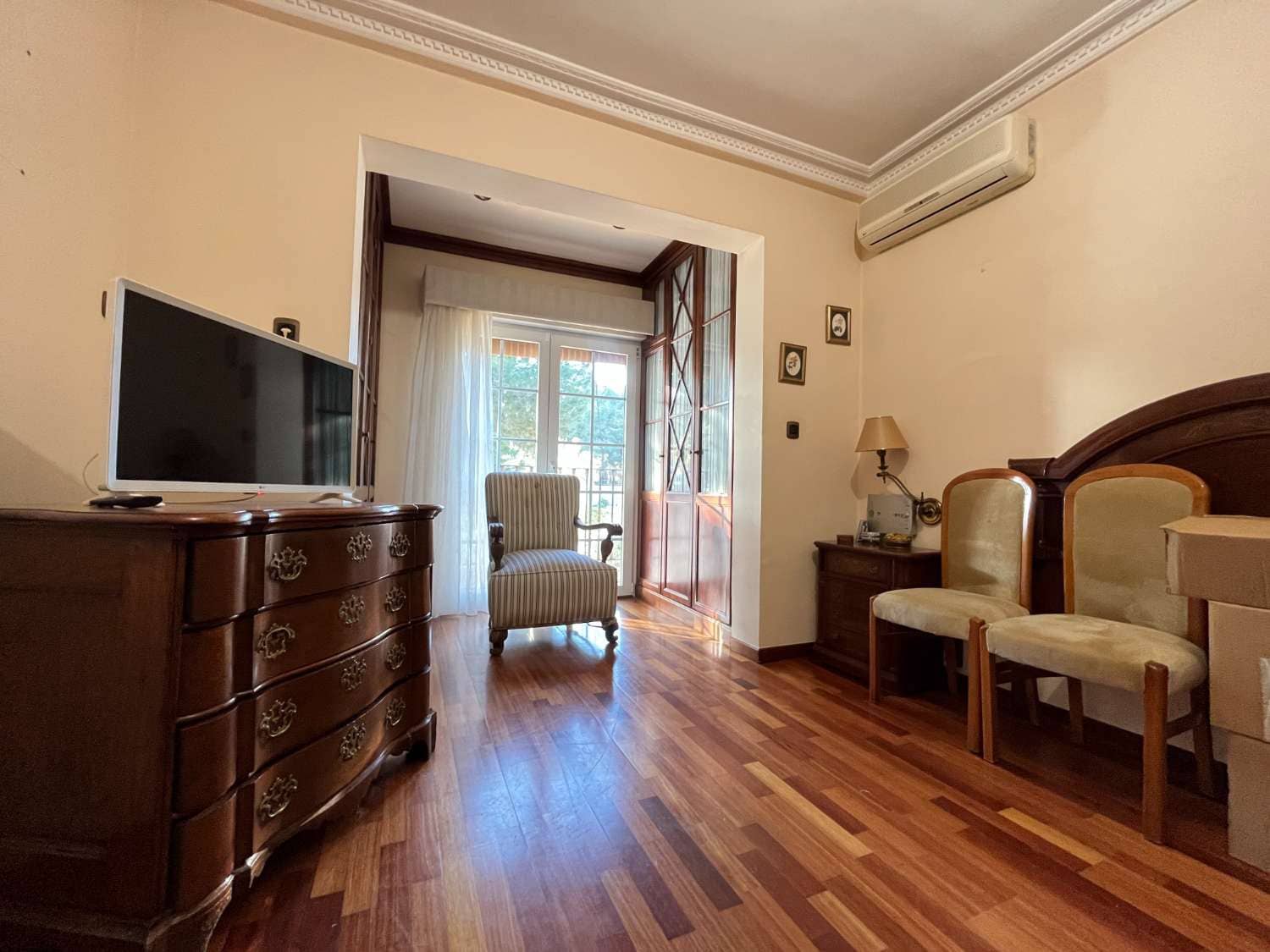 6 soveværelse Villa til salg i Torrevieja med swimmingpool - € 440.000 (Ref: 8757438)