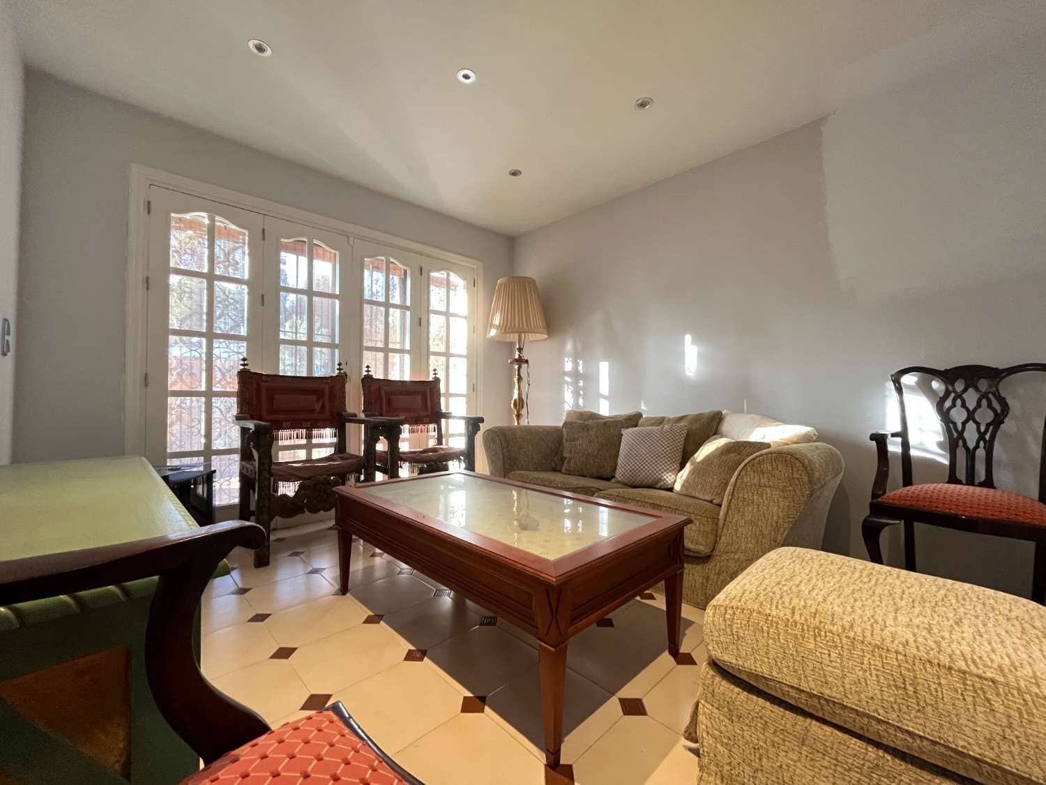 6 soveværelse Villa til salg i Torrevieja med swimmingpool - € 440.000 (Ref: 8757438)