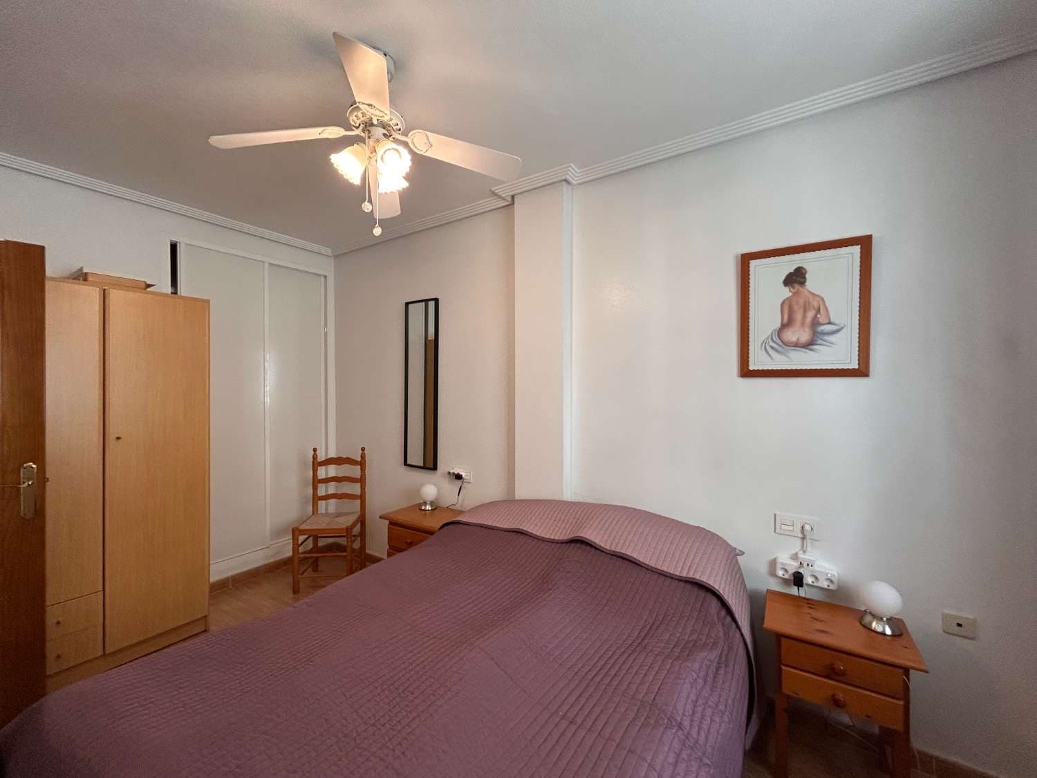 2 soveværelse Strandlejlighed til salg i Orihuela Costa med swimmingpool - € 142.000 (Ref: 8885727)