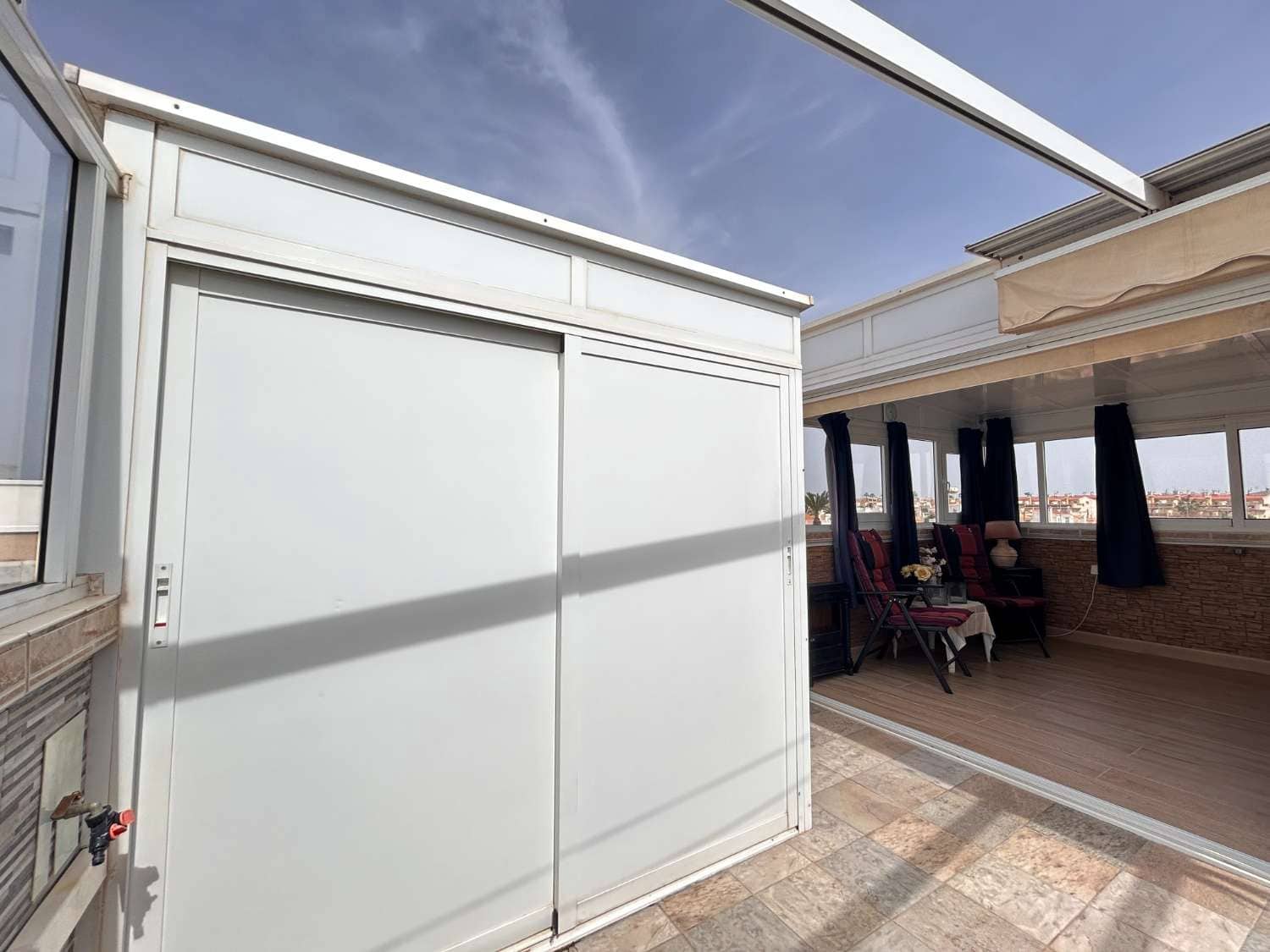 2 soveværelse Strandlejlighed til salg i Orihuela Costa med swimmingpool - € 142.000 (Ref: 8885727)