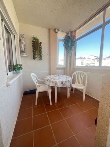 2 makuuhuone Huoneisto myytävänä paikassa Orihuela mukana uima-altaan - 129 900 € (Ref: 8896231)