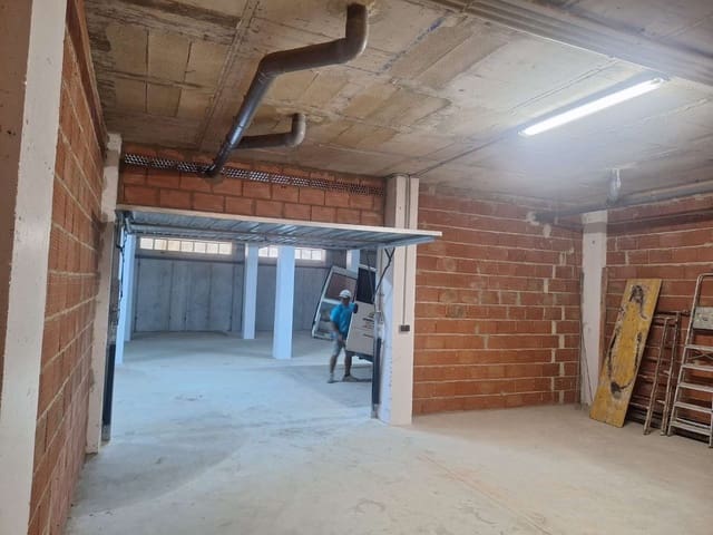 Garasje til salgs i La Zenia, Orihuela - € 12 000 (Ref: 8921242)