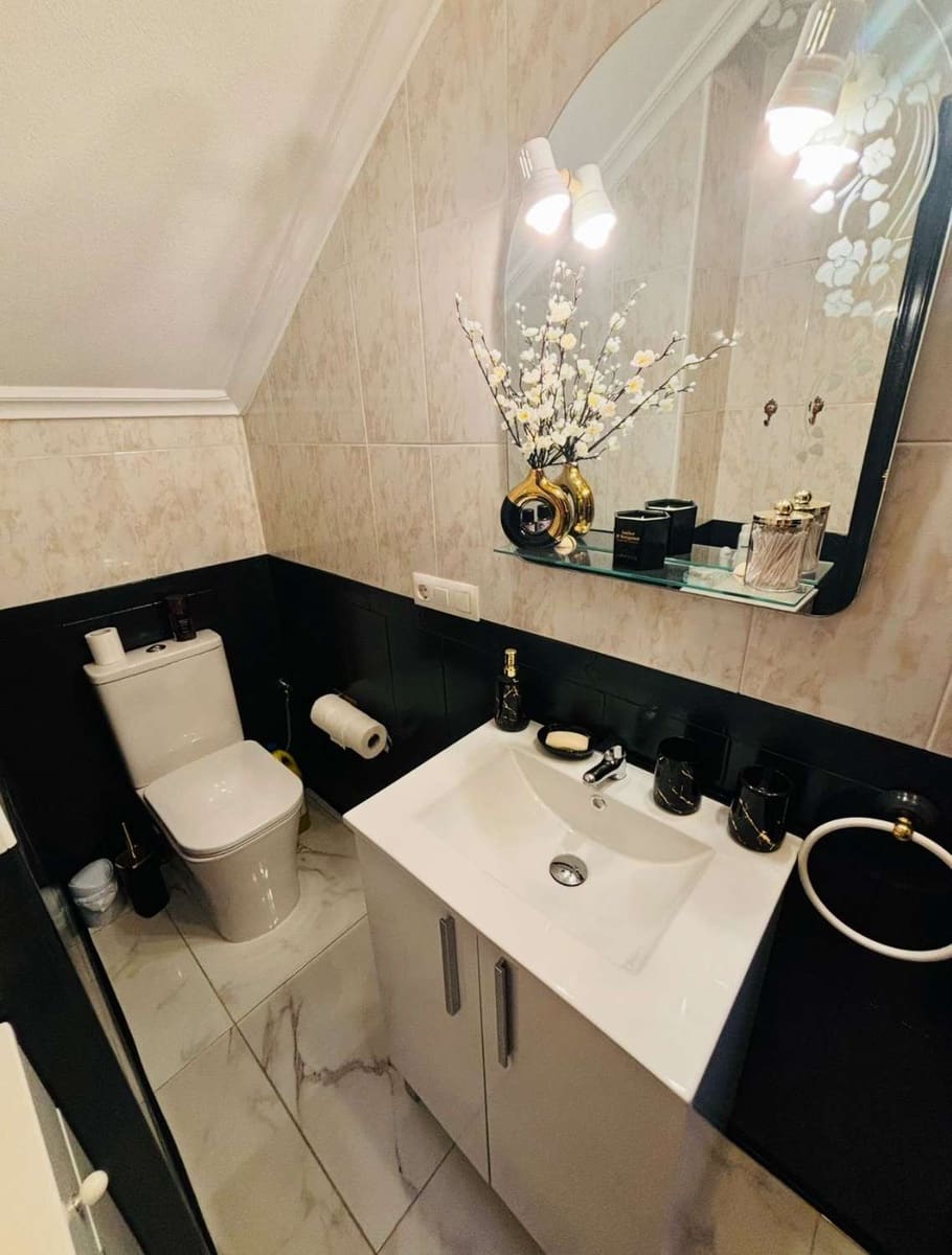 2 chambre Appartement à vendre à Orihuela Costa avec piscine garage - 199 000 € (Ref: 8928374)