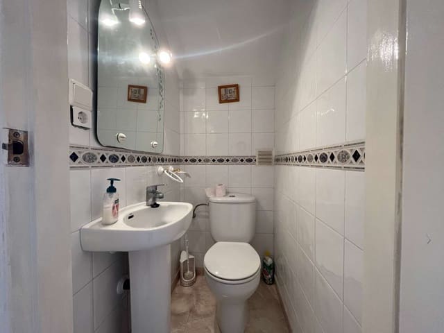 2 soveværelse Lejlighed til salg i Orihuela med swimmingpool - € 149.000 (Ref: 8943815)