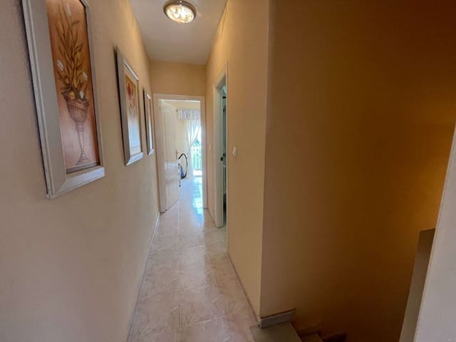 2 soveværelse Lejlighed til salg i Orihuela med swimmingpool - € 149.000 (Ref: 8943815)