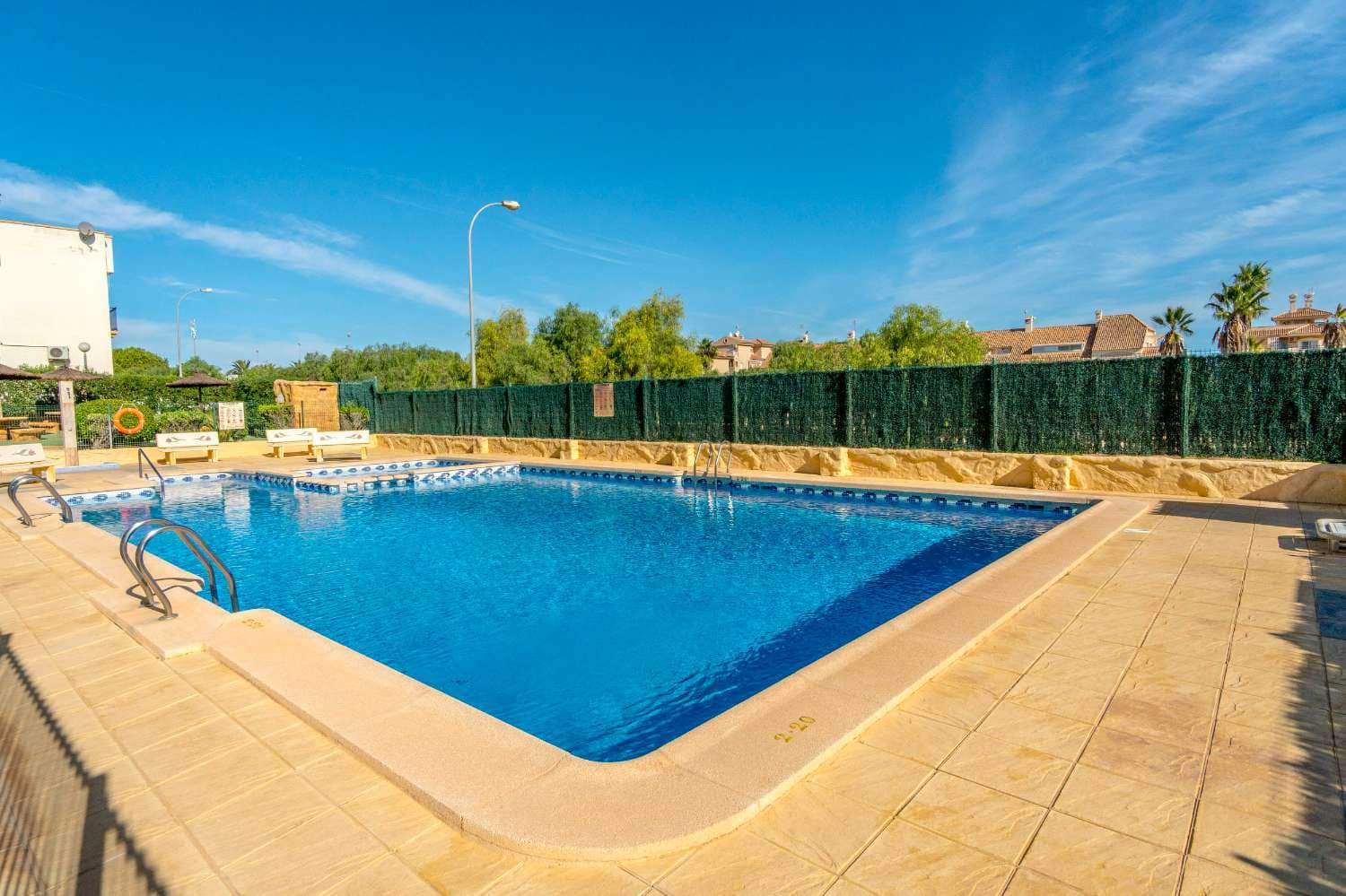 2 soveværelse Lejlighed til salg i Orihuela med swimmingpool - € 149.000 (Ref: 8943815)