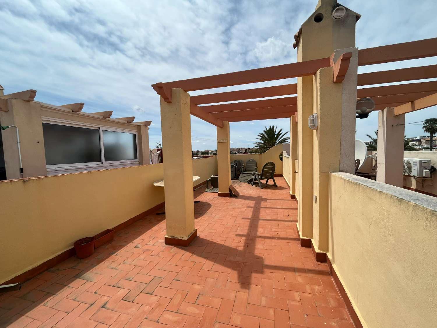 2 soveværelse Lejlighed til salg i Orihuela med swimmingpool - € 149.000 (Ref: 8943815)