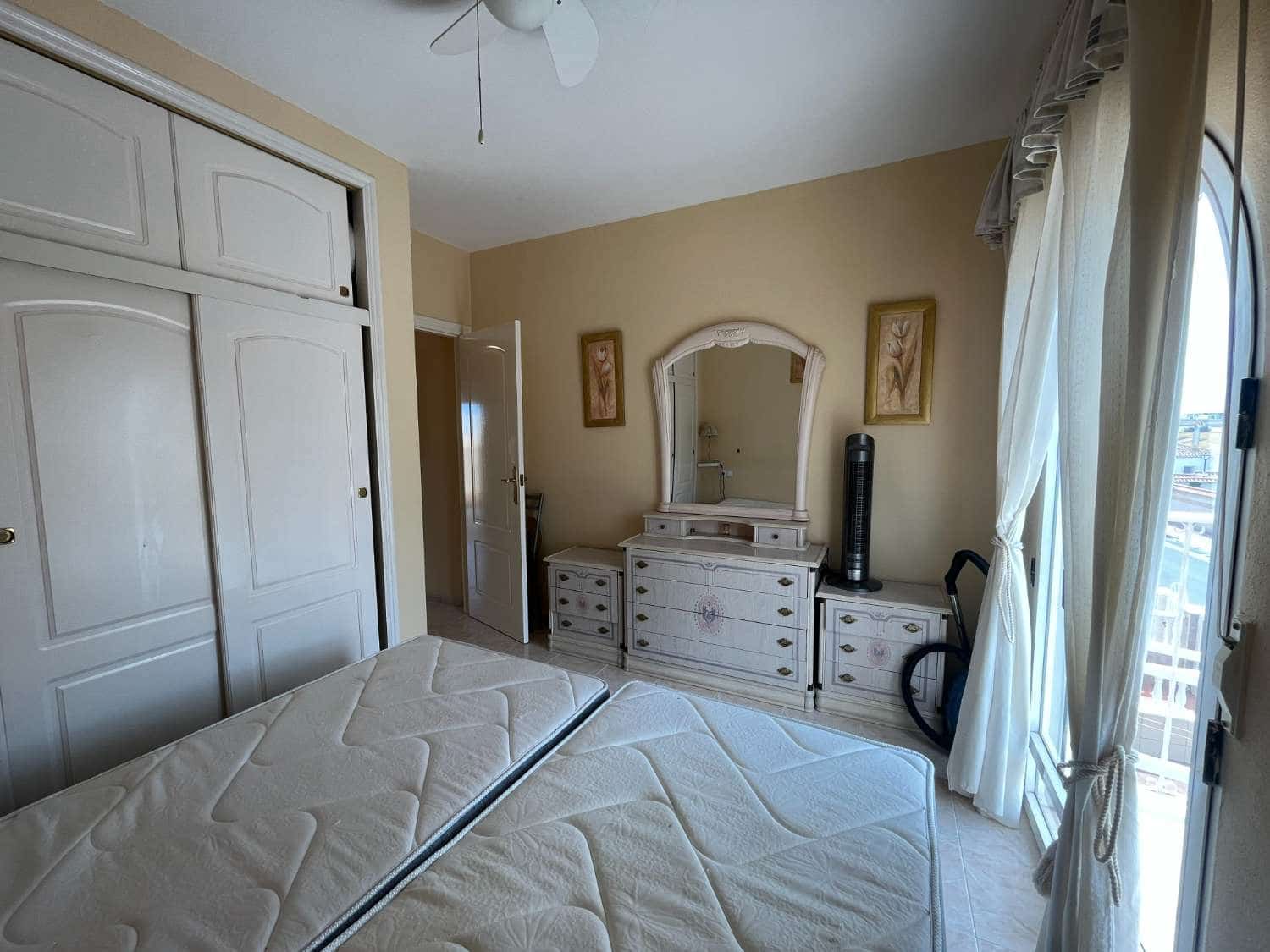 2 soveværelse Lejlighed til salg i Orihuela med swimmingpool - € 149.000 (Ref: 8943815)