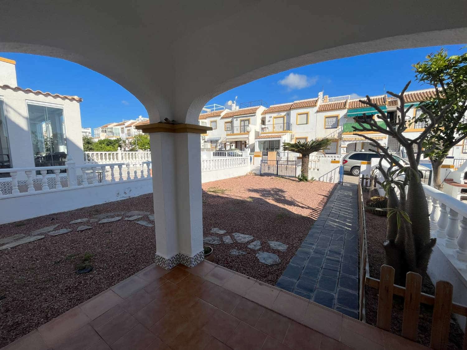 3 bedroom Flat for sale in Orihuela with pool - € 215,000 (Ref: 8945904)