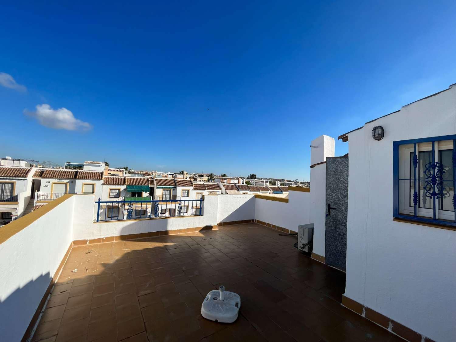 3 bedroom Flat for sale in Orihuela with pool - € 215,000 (Ref: 8945904)