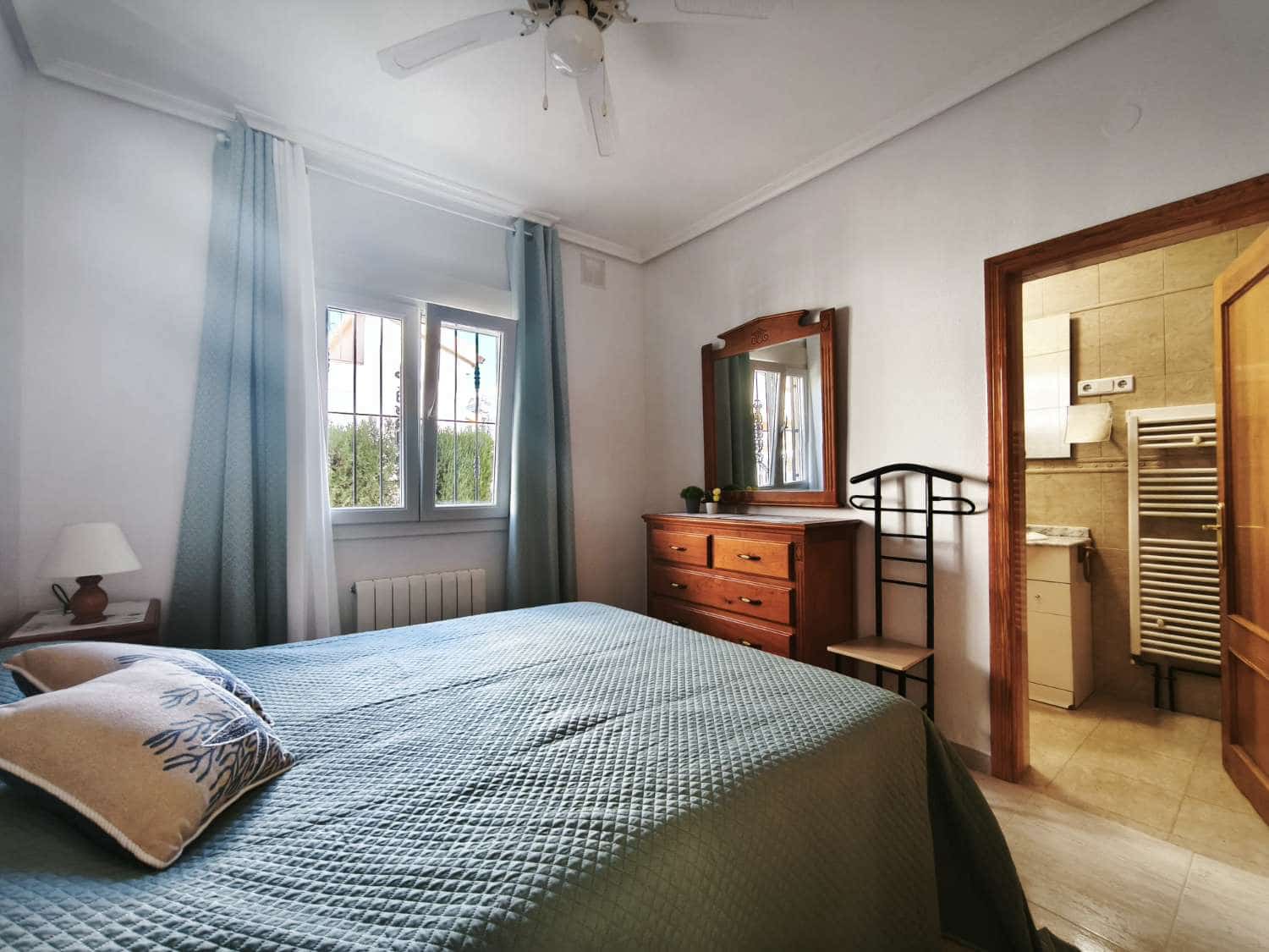 2 bedroom Villa for sale in Orihuela - € 189,900 (Ref: 8945905)