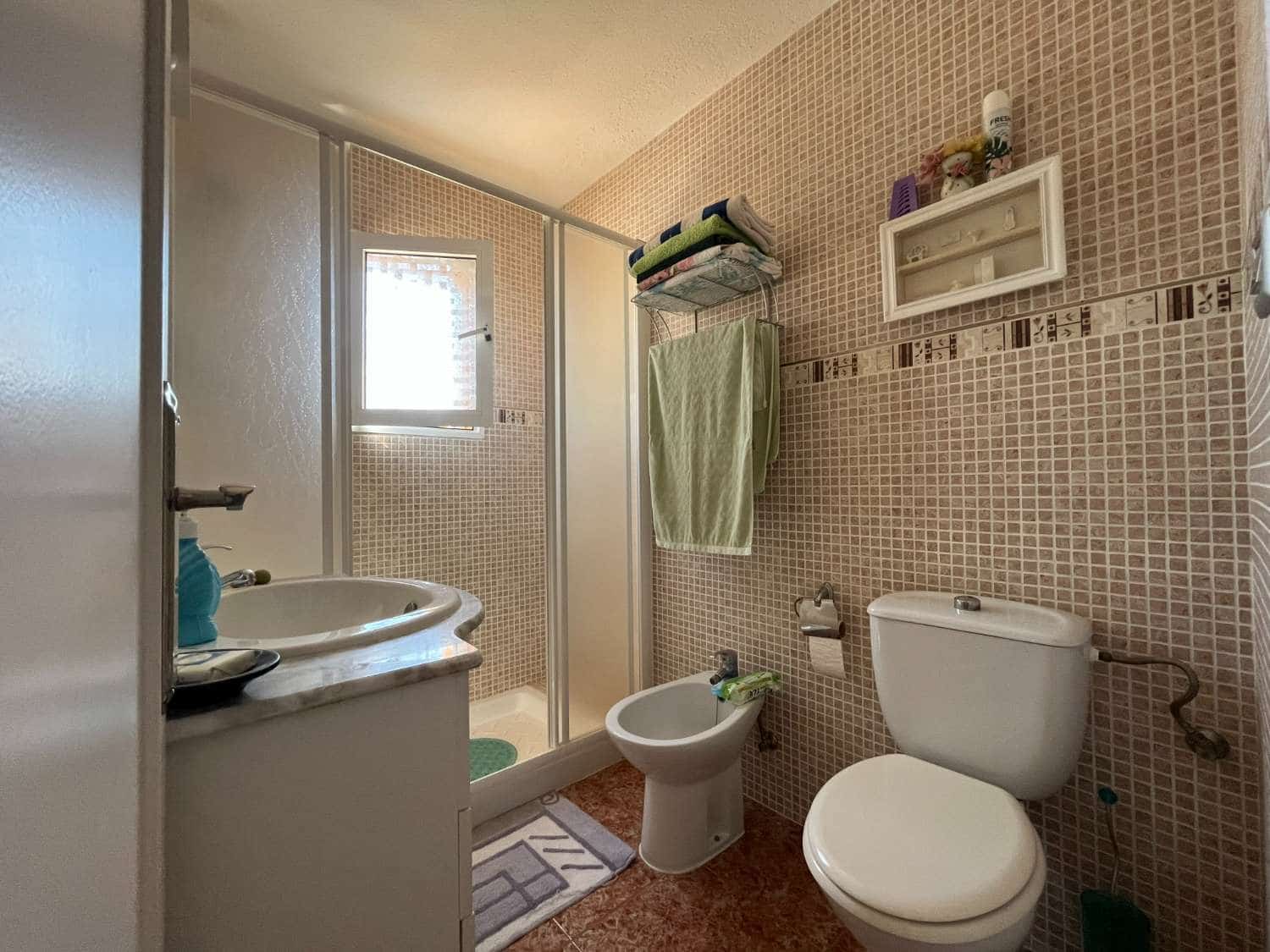 3 makuuhuone Asunto myytävänä paikassa Orihuela mukana uima-altaan - 227 800 € (Ref: 8970188)