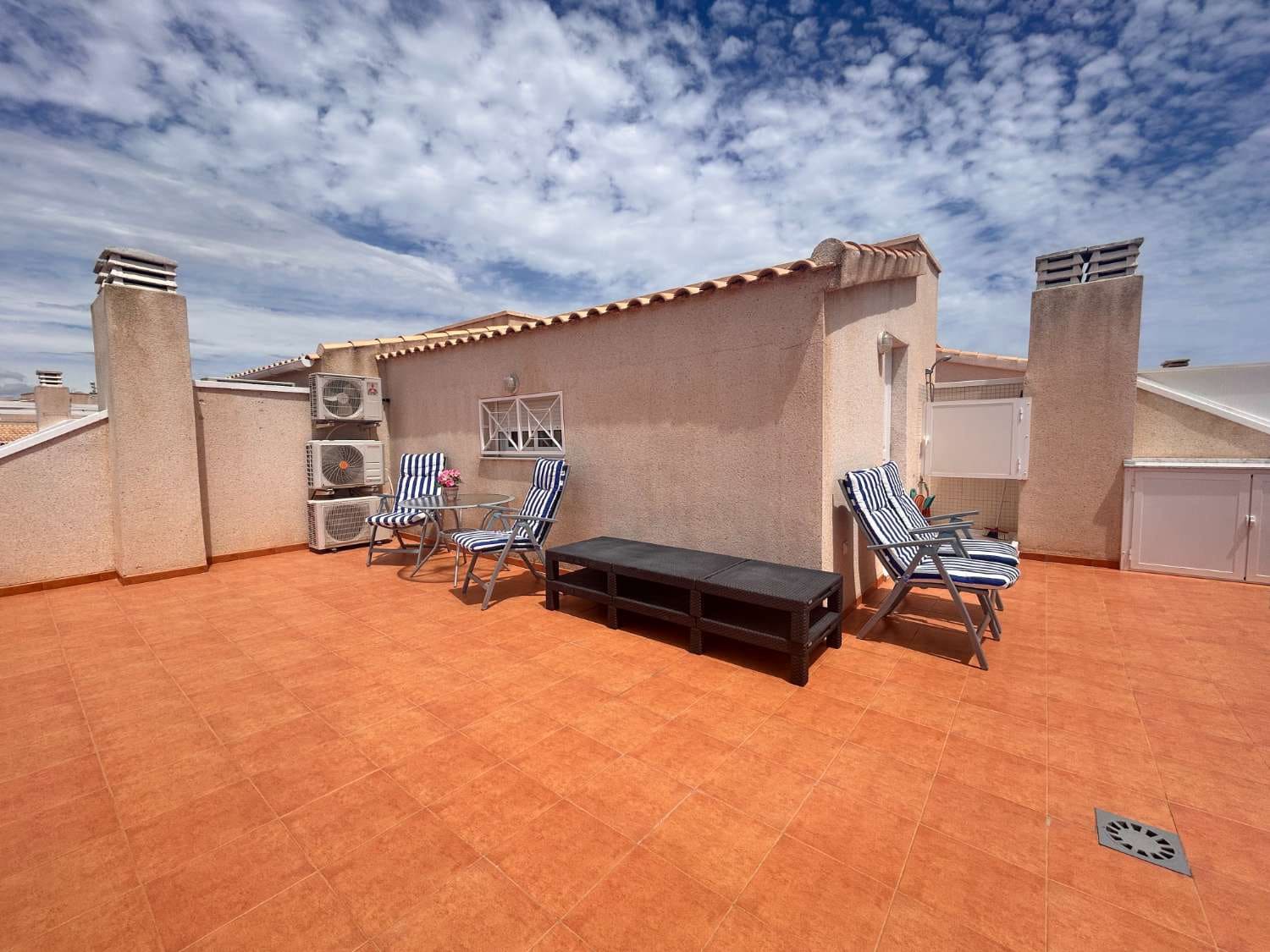 3 bedroom Beach Apartment for sale in Orihuela with pool garage - € 267,000 (Ref: 8971913)