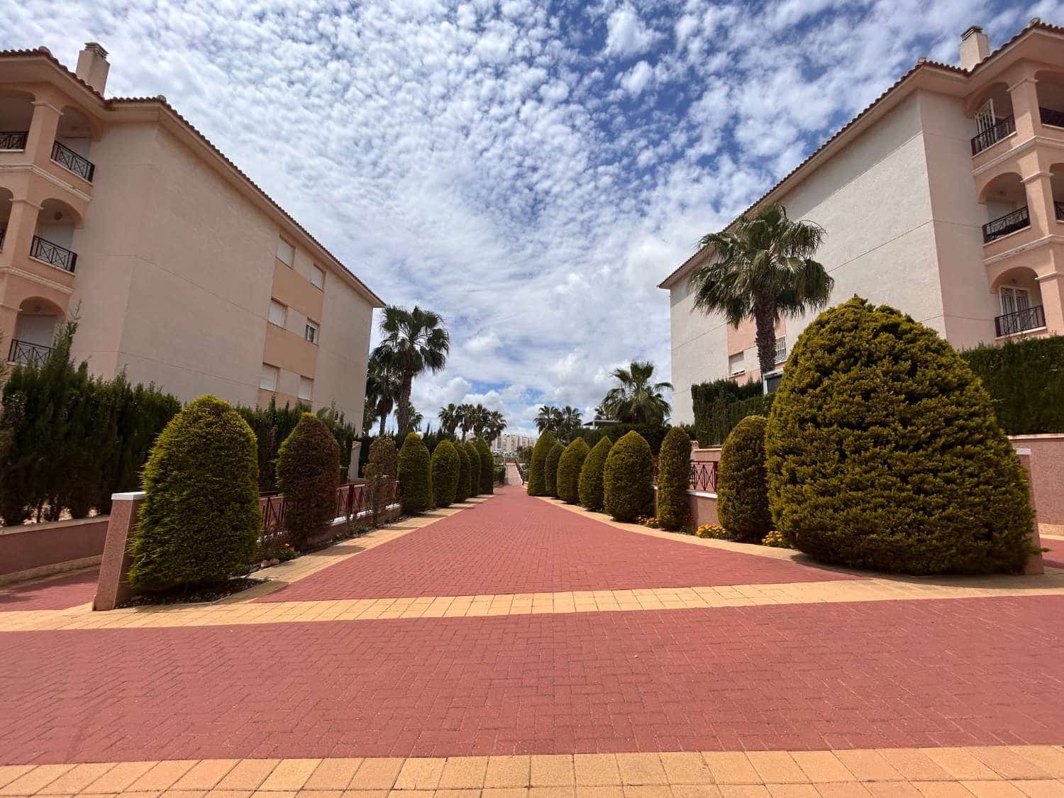 3 bedroom Beach Apartment for sale in Orihuela with pool garage - € 267,000 (Ref: 8971913)