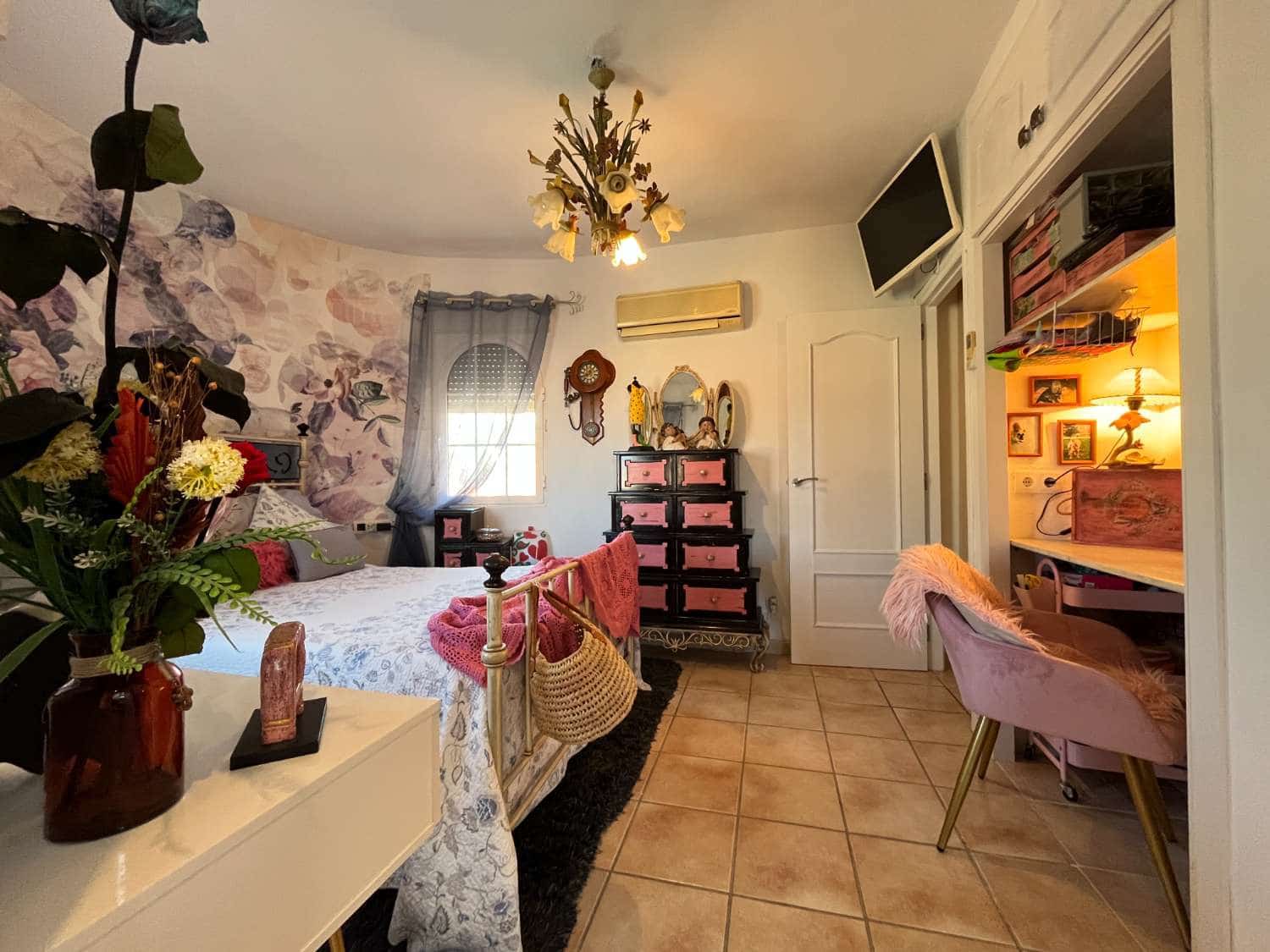 3 soveværelse Villa til salg i Orihuela med swimmingpool - € 284.950 (Ref: 8994479)