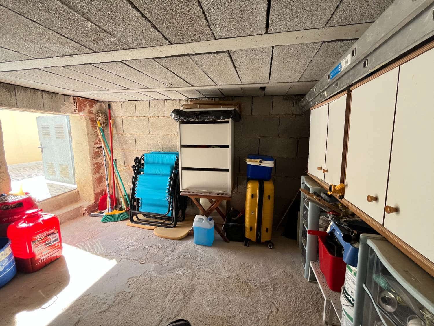 2 bedroom Beach Apartment for sale in Orihuela with pool - € 146,000 (Ref: 9007211)