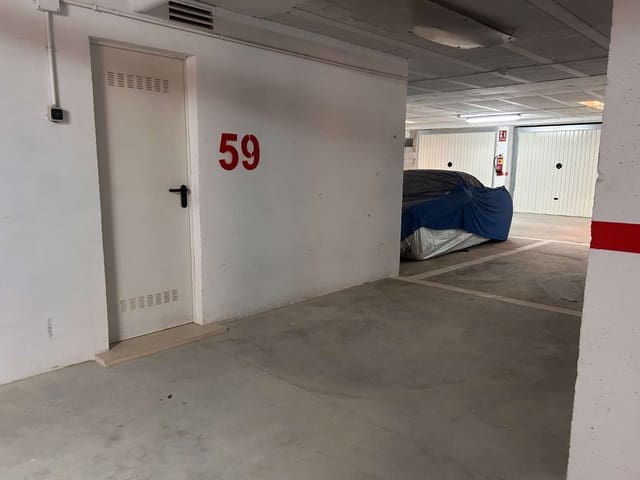 Garasje til salgs i Orihuela - € 12 000 (Ref: 9012135)