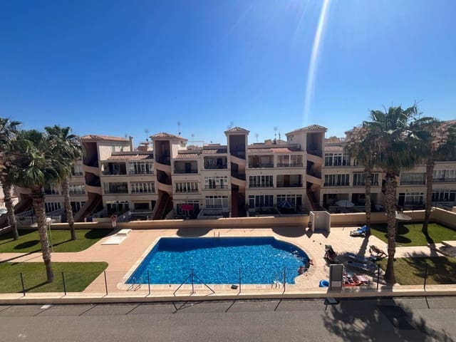 2 makuuhuone Ranta-asunto myytävänä paikassa Los Balcones - Los Altos, Orihuela mukana uima-altaan 
autotalli - 144 000 € (Ref: 9014381)