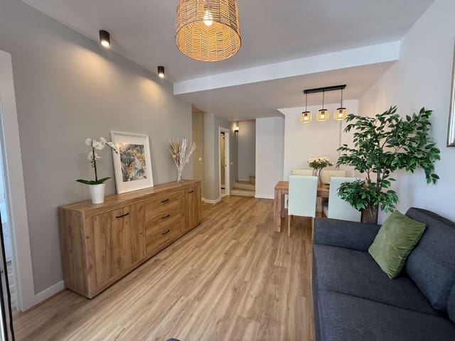 3 soveværelse Lejlighed til salg i Orihuela med swimmingpool - € 288.000 (Ref: 9029406)