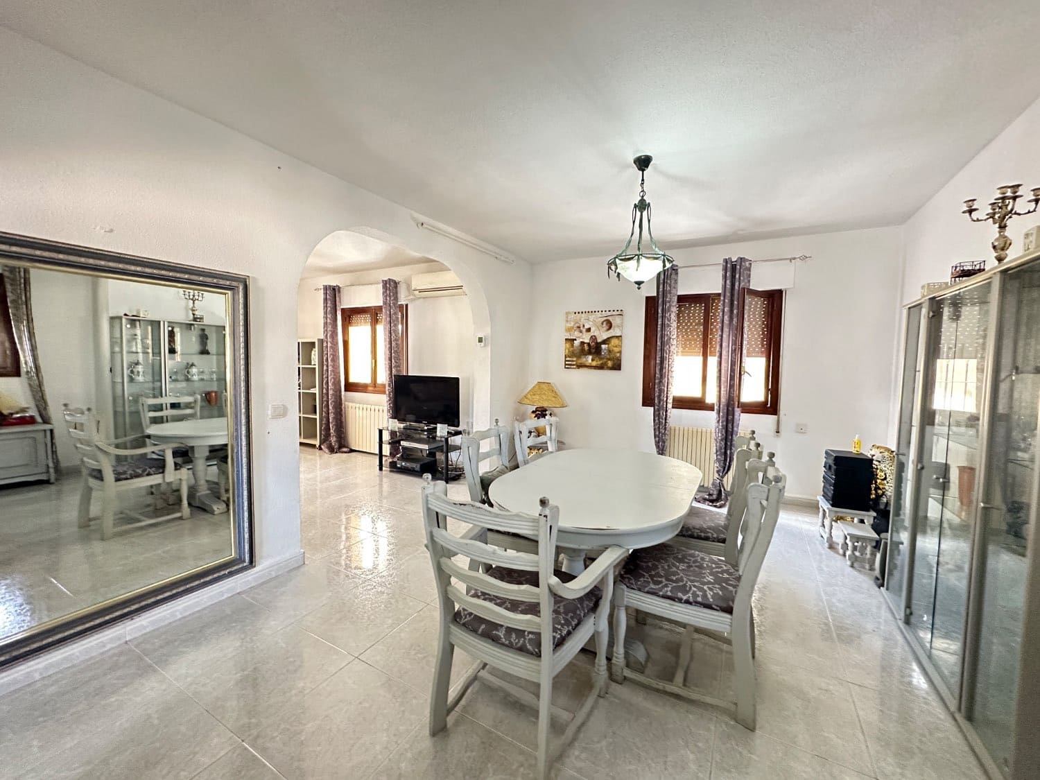 6 bedroom Villa for sale in Orihuela with pool - € 450,000 (Ref: 9036423)