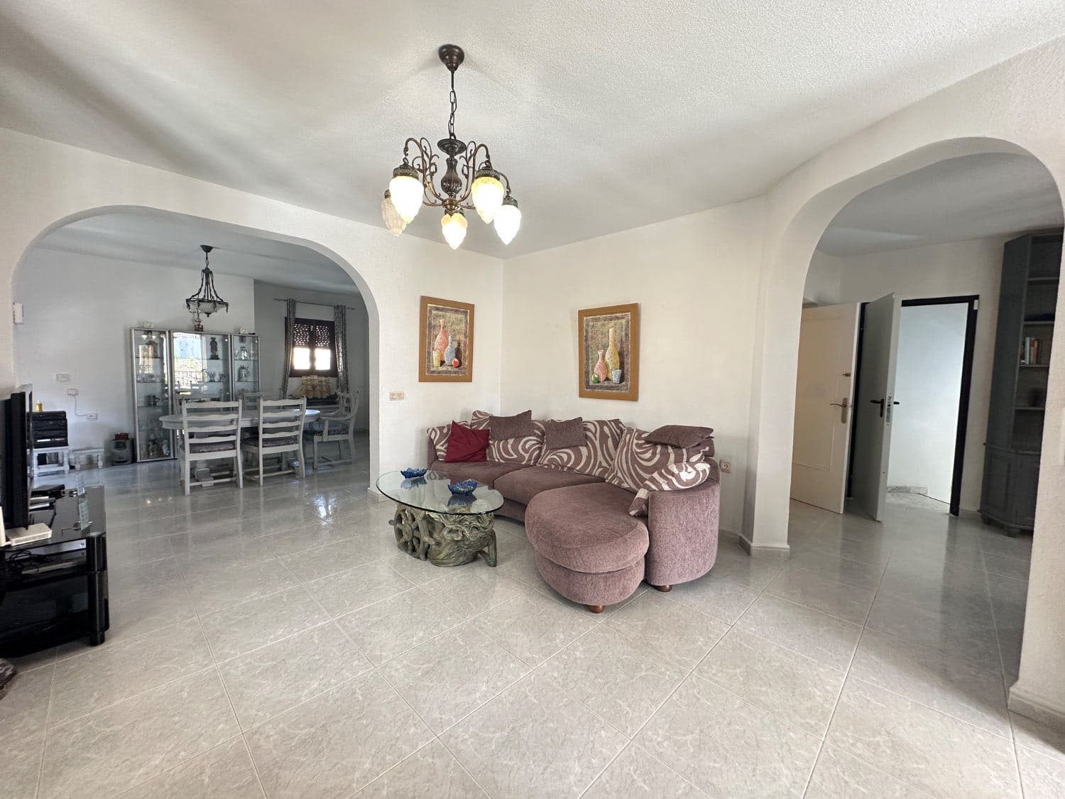 6 bedroom Villa for sale in Orihuela with pool - € 450,000 (Ref: 9036423)