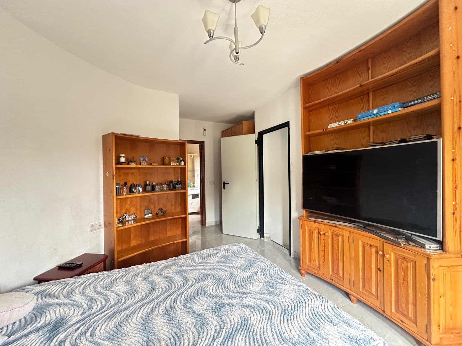 6 bedroom Villa for sale in Orihuela with pool - € 450,000 (Ref: 9036423)