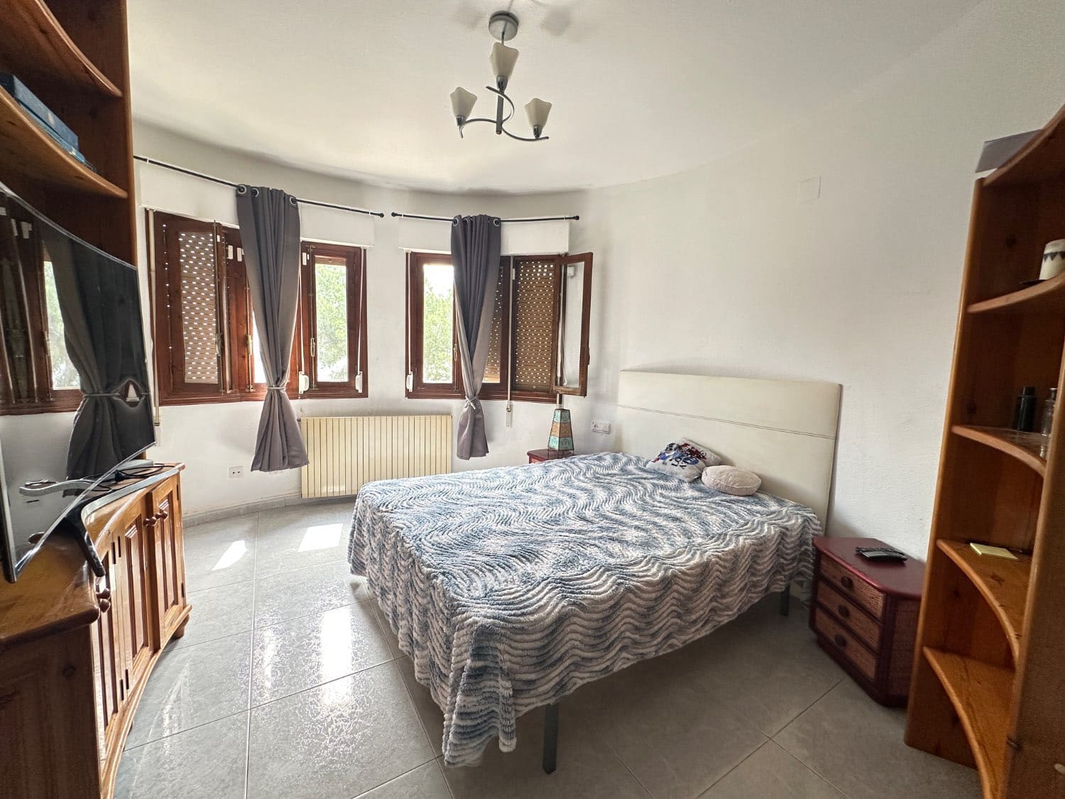 6 bedroom Villa for sale in Orihuela with pool - € 450,000 (Ref: 9036423)