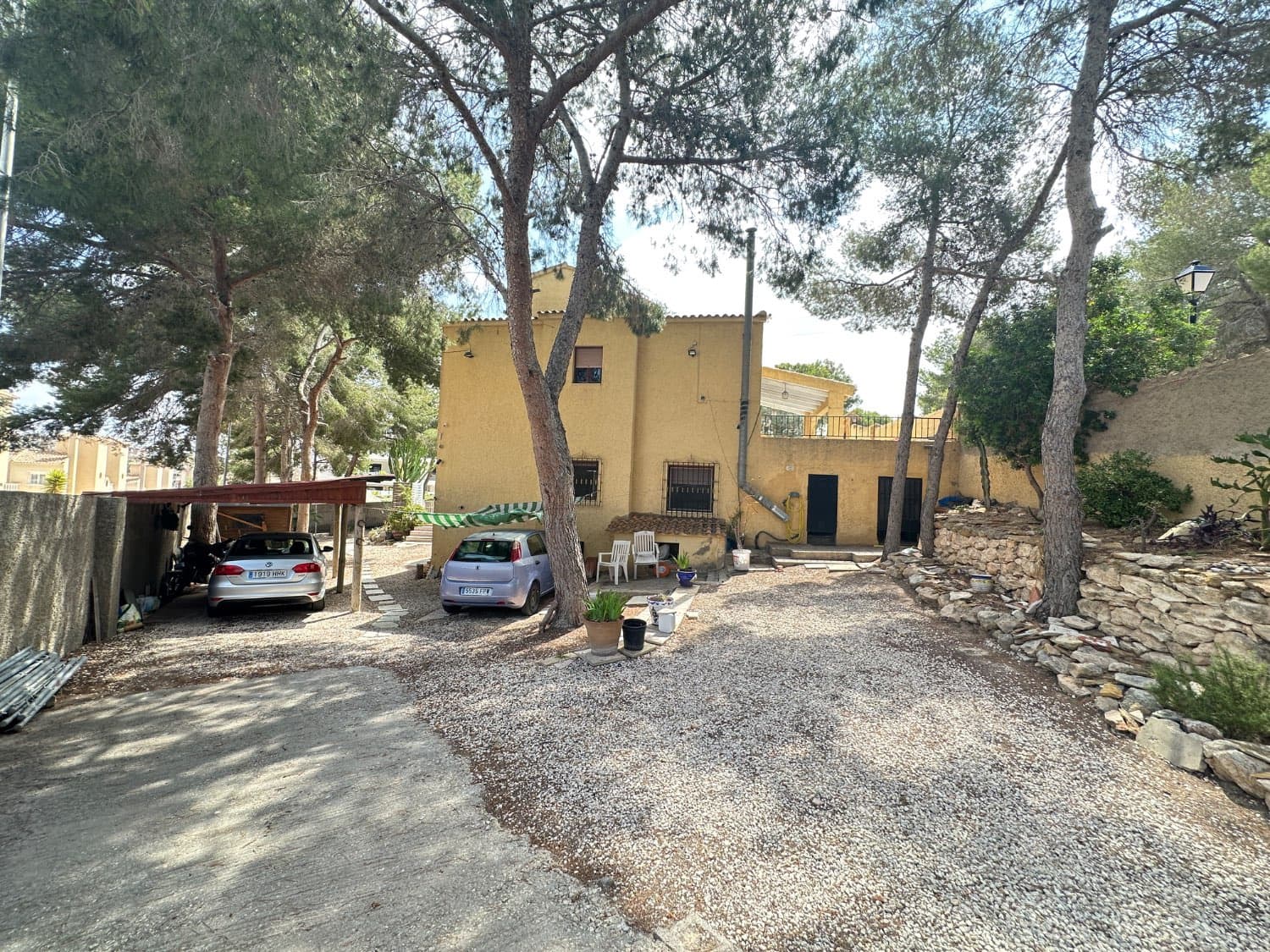 6 bedroom Villa for sale in Orihuela with pool - € 450,000 (Ref: 9036423)