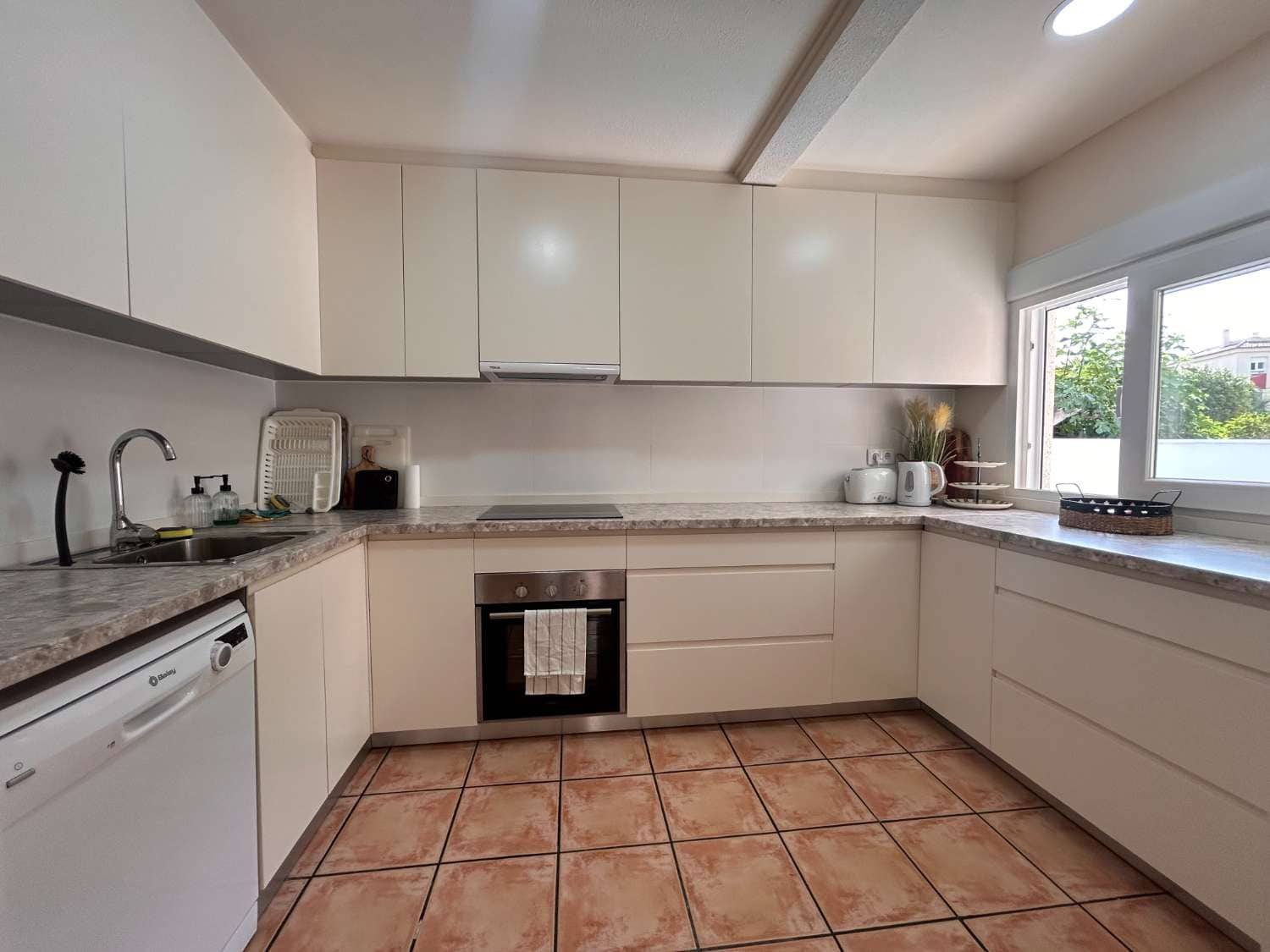 4 soveværelse Villa til salg i Orihuela med swimmingpool - € 359.000 (Ref: 9057333)