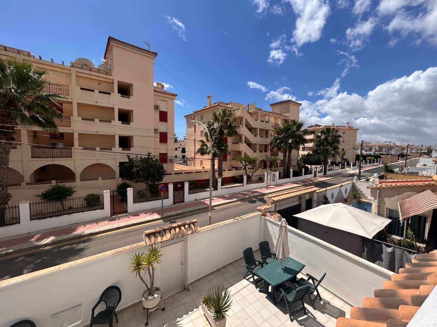 4 soveværelse Villa til salg i Orihuela med swimmingpool - € 359.000 (Ref: 9057333)